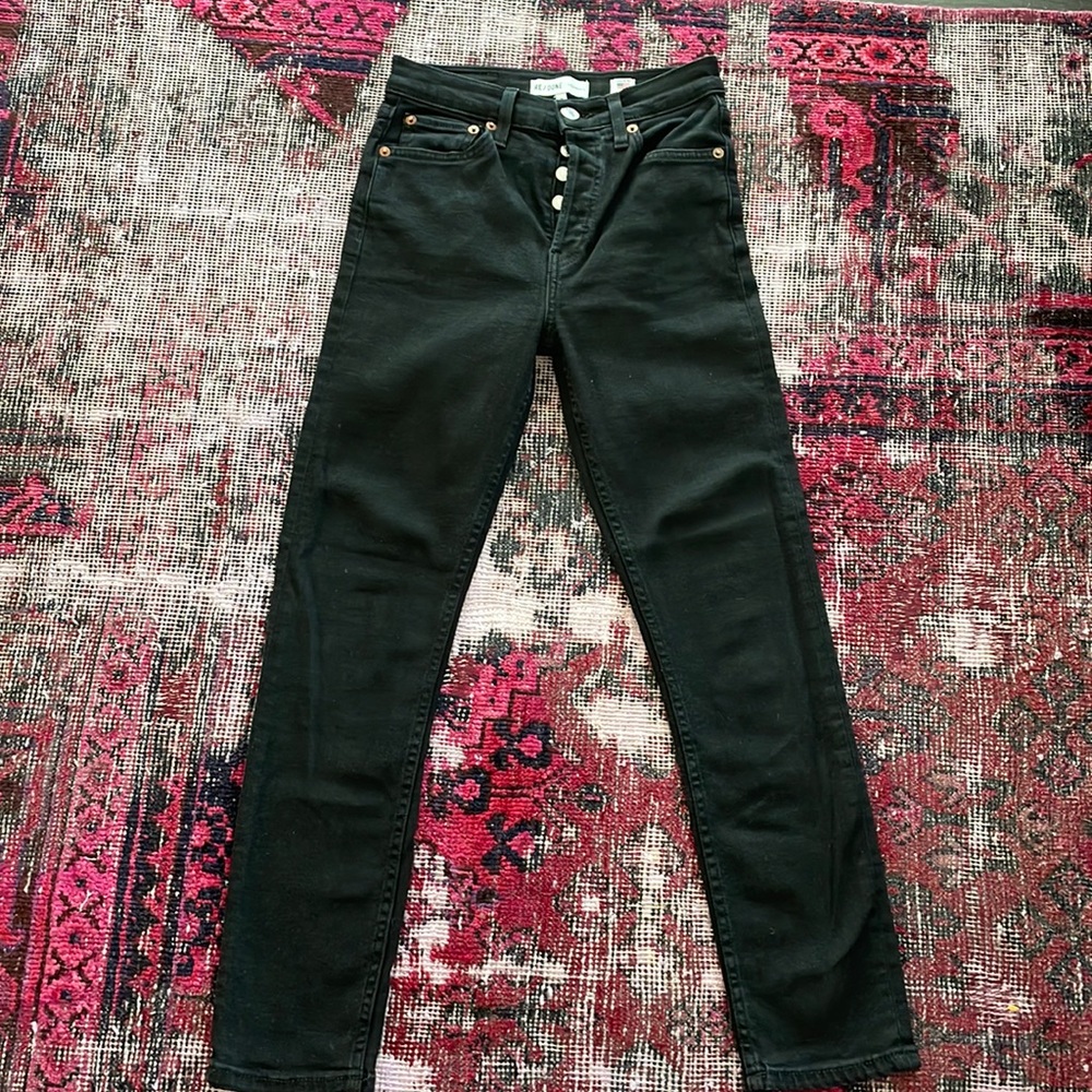 RE/DONE black cigarette pants. Ankle crop. Stretchy size 25. Great condition